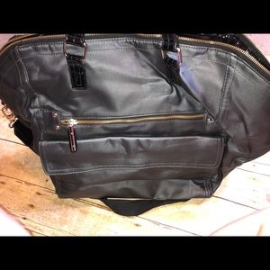Vs tote bag